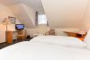 Neuharlingersiel: voll ausgestattetes Hotel-Restaurant „Poggenstool“ mit großzügiger Eigentümer-Wohnung - Gästezimmer