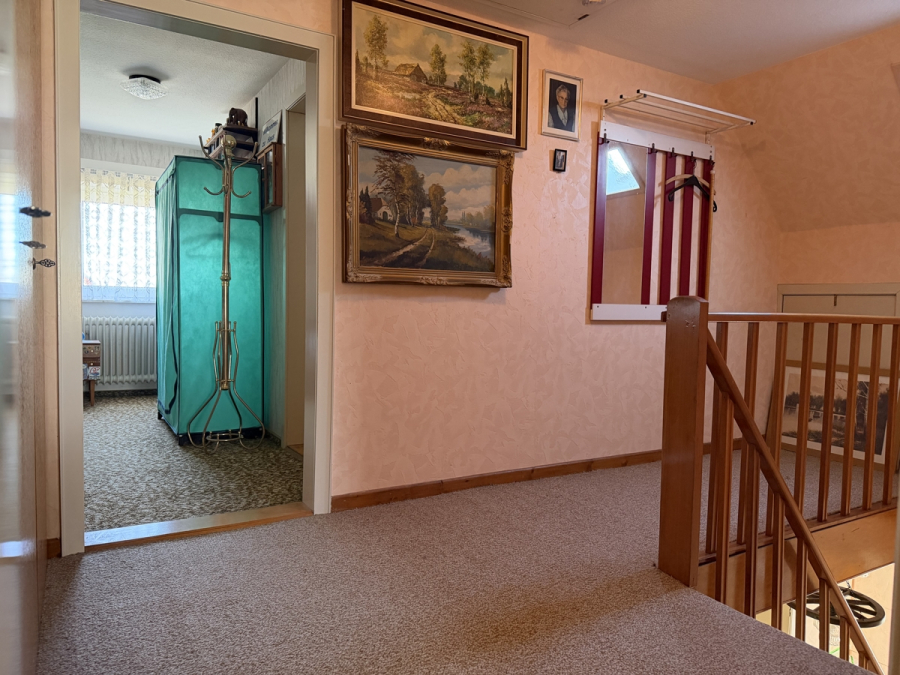 Treppenhaus DG - Einfamilienhaus in ländlicher Lage – nahe der Nordsee