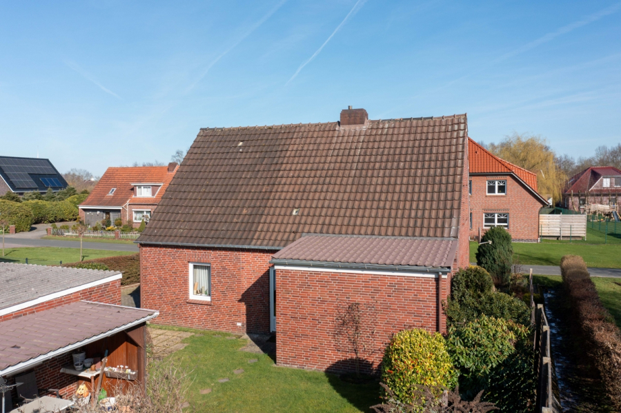 Rückansicht Haus - Einfamilienhaus in ländlicher Lage – nahe der Nordsee