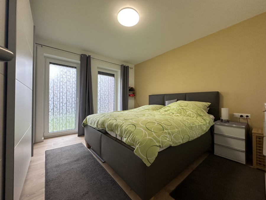 Schlafen - Energieeffiziente Erdgeschosswohnung im Esenser Zentrum zu vermieten!