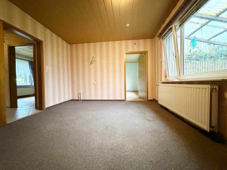 Esszimmer - Doppelhaushälfte mit Potenzial in ländlicher Lage