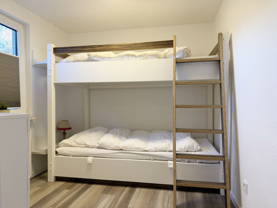 Kinderzimmer/alternativ Büro - Gepflegtes Wohnhaus in der Esenser Altstadt für lukrative Ferienvermietung oder Eigennutzung