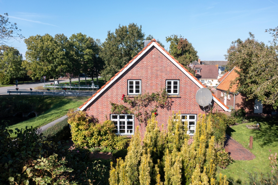 Südliche Ansicht - Kernsaniertes Schmuckstück mit großem Grundstück an der Nordsee!