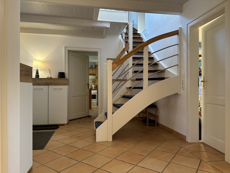 Diele - Kernsaniertes Schmuckstück mit großem Grundstück an der Nordsee!