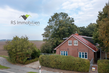Traumhafte Obergeschosswohnung – modern, lichtdurchflutet und nur wenige Minuten vom Meer entfernt, 26553 Dornum / Dornumergrode, Dachgeschosswohnung