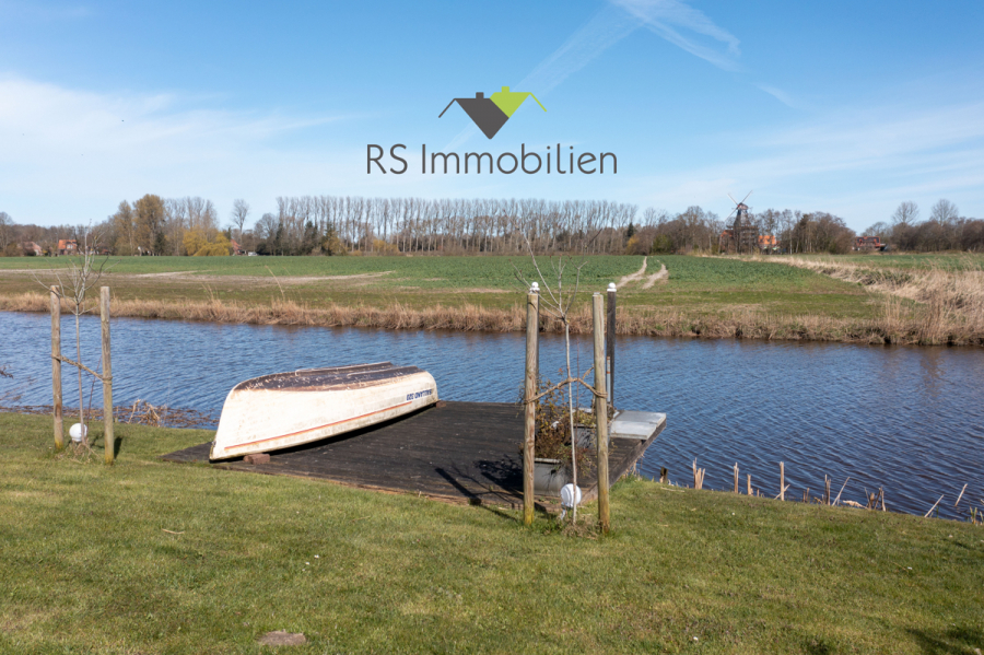 Titelbild - Direkt am Wasser & nahe der Nordseeküste! Gepflegte Maisonette-Wohnung!